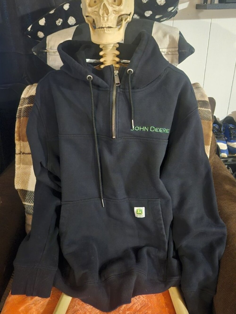 John Deere Black Quarter Zip Hoodie Men’s L